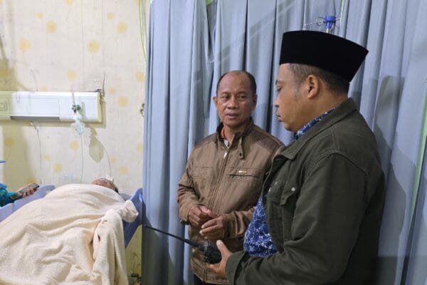 Fajar Sidik Dibacok OTK Jelang Subuh, Polres Pamekasan Ciduk Pelaku Fajar Sidik Dibacok OTK Jelang Subuh, Polres Pamekasan Ciduk Pelaku