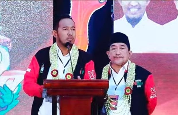 Bupati Fauzi Dapat Gelar Panglima Santri Milenial, Ini Kontribusi Besarnya!