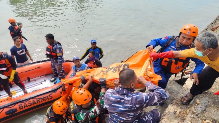 Pemuda Tak Bisa Berenang Tengelam Gegara Perahu Oleng Saat Memancing di Laut Tlanakan