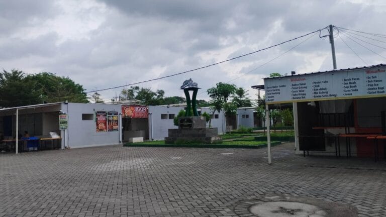 PKL Arek Lancor Kecewa Konsep Food Colony, Kadiskop Hanya Terima Konsep, Sekda Enggan Berkomentar