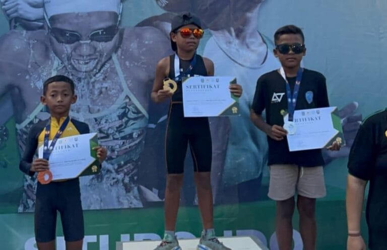 Berkat Dukungan PT Alton Mitra Sejahtera, Satu dari 4 Atlet Triathlon Juara Kejurda Jatim 2025