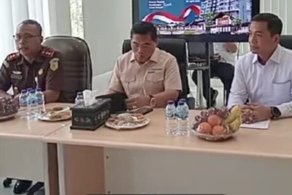 Temukan Penyimpangan di 14 Kecamatan, Irjen Kementerian PKP RI Lapor Dugaan Korupsi BSPS Rp109 Miliar ke Kejari Sumenep