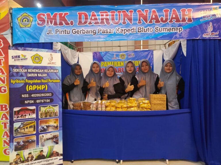 Asah Keterampilan, SMK Darun Najah Kapedi Tampilkan Karya dalam Pekan Kreatif Siswa 2025