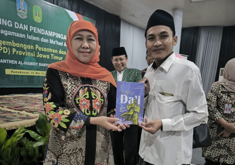 Buku Sertifikasi Da’i: Obor Wacana dan Pro Kontra Narasi dari Pantura Pamekasan