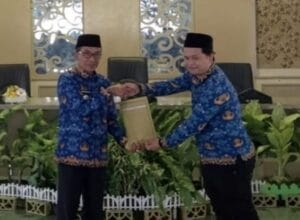 Usai Serahkan SK 58 CPNS, Bupati Pamekasan: Patuhi Pimpinan dan Tidak Suka Bolos