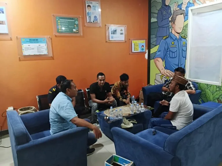 Tak Ingin Madura Dicap Sarang Rokok Ilegal, HPTM Pamekasan Audiensi Bea dan Cukai